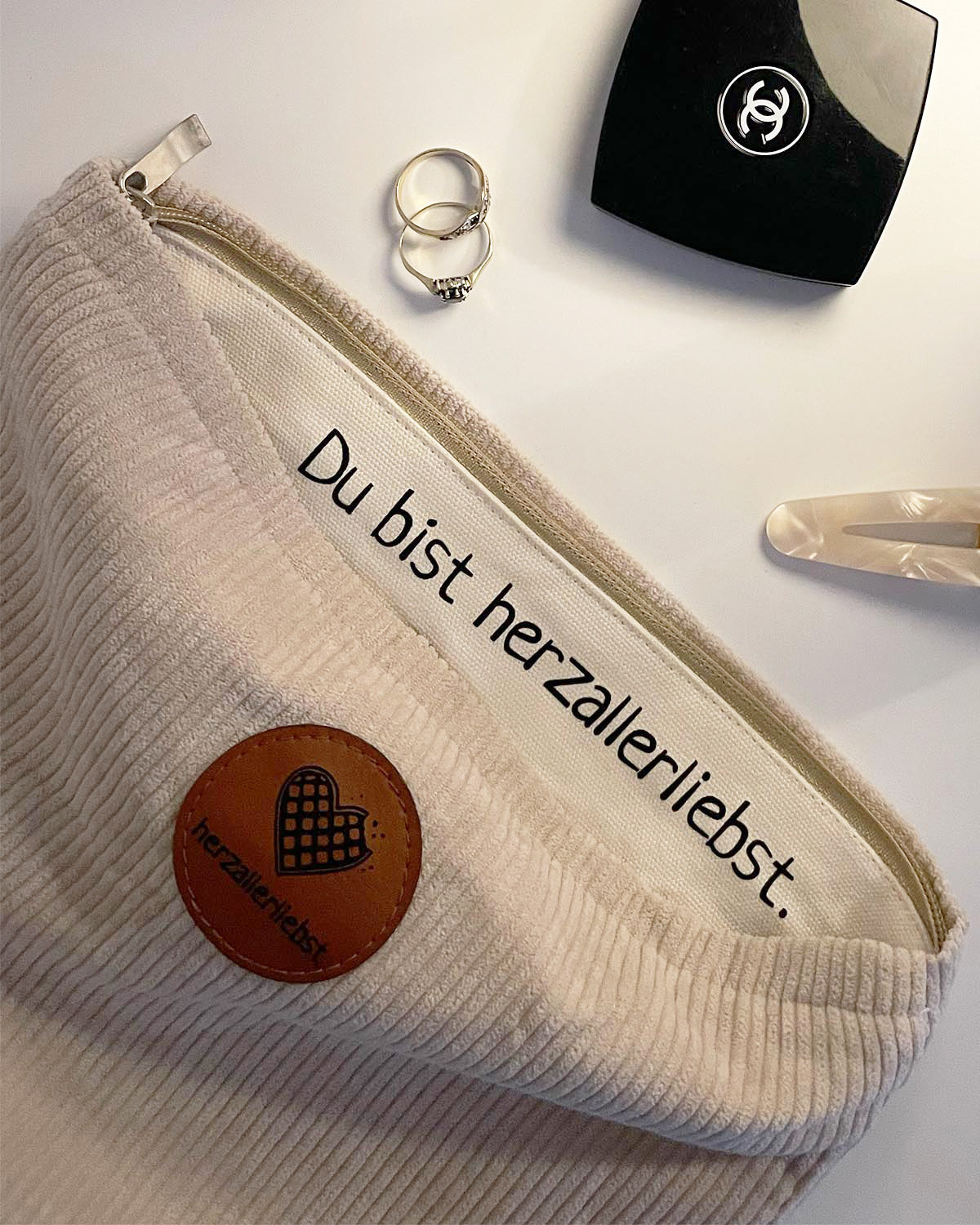 CORD BEAUTY BAG - DU BIST HERZALLERLIEBST